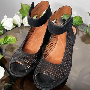 Black Clark Sandals